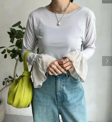 doudou 소매 프릴 TEE