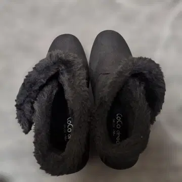 블랙 퍼 포함 어그 부츠