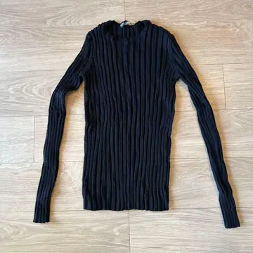 Plage 네이비 리브 니트 긴팔