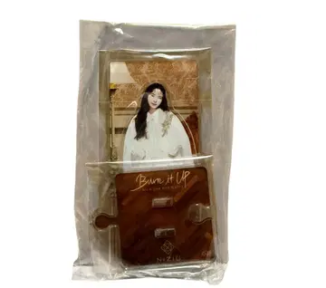 NiziU MAYA Burn it up 아크릴 스탠드