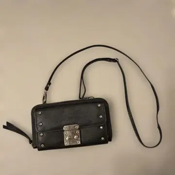 피소라로 Pisoraro 스터드 장식 블랙 지갑 미니백 숄더백
