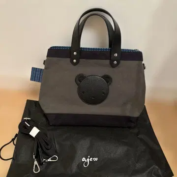 ajew familiar 백 곰