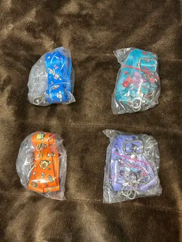 산리오 스트릿 넥스트랩 시나몬 푸딩 한교동 쿠로미