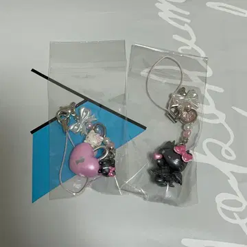 산리오 헬로키티 천사와 악마 시크릿 스트랩