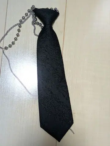 HARE 하레 자카드 넥타이 목걸이