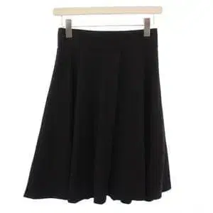 BLUE LABEL CRESTBRIDGE 플레어 스커트 무릎 기장