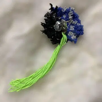 마린 코마린고 포니 후크