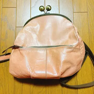 릴리 살몬 핑크 가죽 백팩