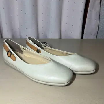 펌프스 BONVOYAGE 일본제 24.5 신발 깔끔한