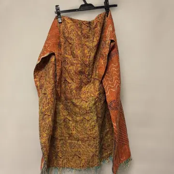 비어즐리 스커트