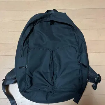 TRANS CONTINENTS 블랙 백팩