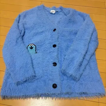 GU 퍼펫순순 오버 사이즈 가디건 M 사이즈