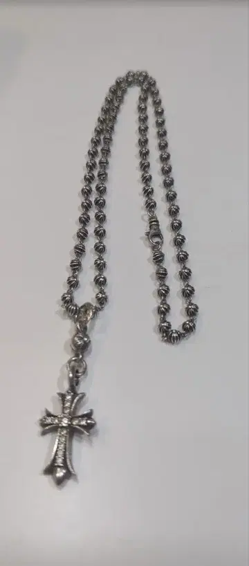 [ 연말 세일 ] 실버 크로스 모티브 목걸이