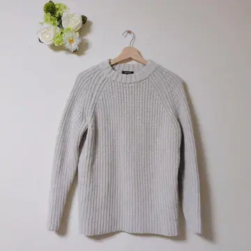 새상품급 플라스테 아이보리 래글런 슬리브 니트 [ S ]