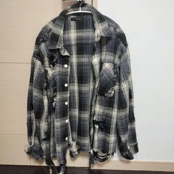 데미지 가공 체크 셔츠