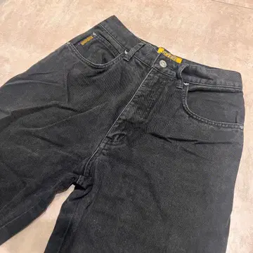 엠포리오 아르마니 블랙 데님 스트레이트 레그