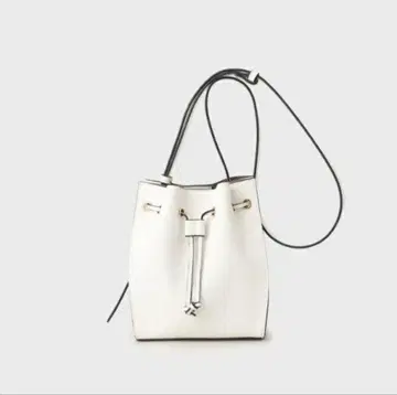 [ 새상품 미사용 ] 언타이틀 드로스트 사코슈