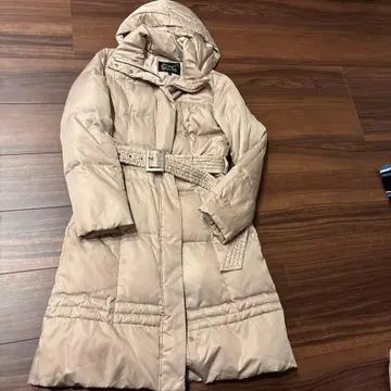 Coup de Chance 베이지 다운 자켓 S 사이즈