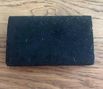 블랙 자수 무늬 3단 폴더형 지갑