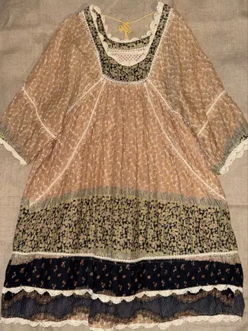 프랑슈리페 플라워 프린트 튜닉