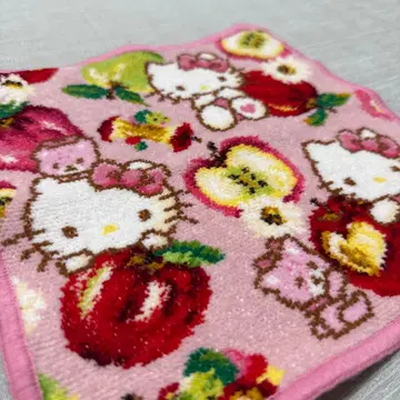 페이러 키티 사과 패턴 애플