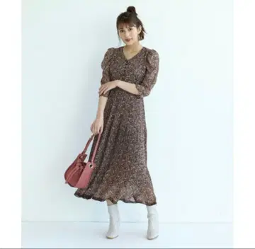 리랜드트루 가을 티어드 플리츠 원피스