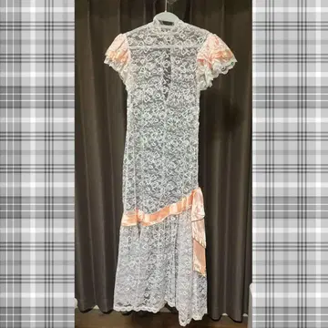 이소재 전체 레이스 롱 드레스 화이트 & 오렌지