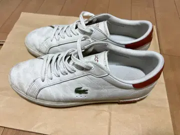 Lacoste 화이트 가죽 스니커즈