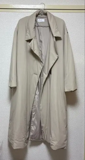 Eiis 베이지 충전솜 롱 코트 XS 타카야마 나오코