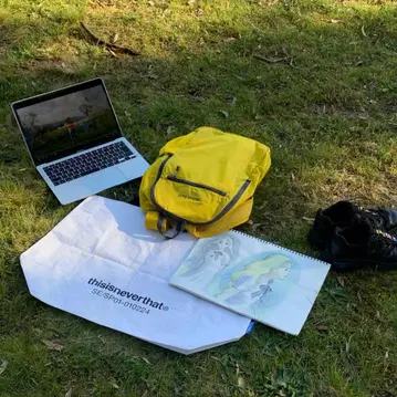 몽벨 mont-bell 포켓터블 라이트팩 백팩 18L 옐로우 컬러