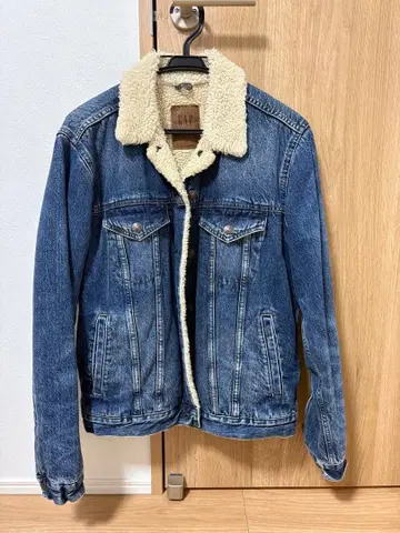 GAP 데님 자켓 보아 부착