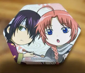 새상품 타카스기 신스케 카무이 캔뱃지 육각형 허니