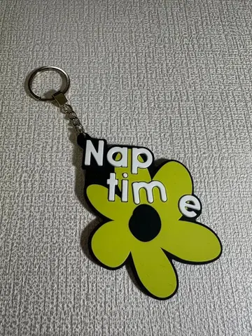 [ 최종 가격 ] Naptime 꽃 모양 러버 키링 Nissy