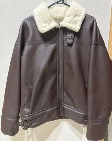 INGNI 브라운 가죽 자켓 보아 카라 부착