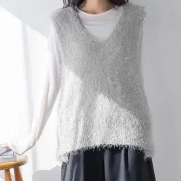 LOWRYSFARM 라메 샤기 베스트 그레이