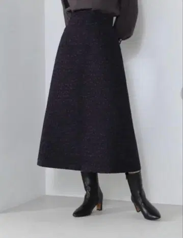 NNB 요크 벨트 자카드 스커트