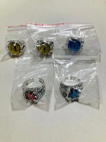 산보석 중2병이 끓어오르는 반지 5개 세트