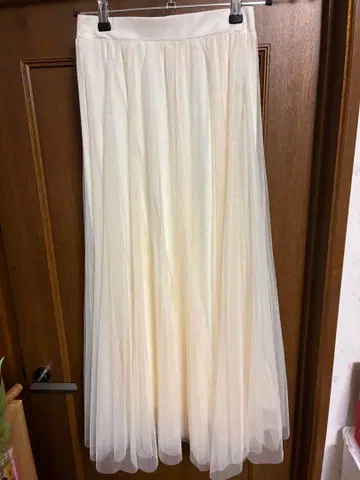 Every very nice claup 튤 플레어 스커트