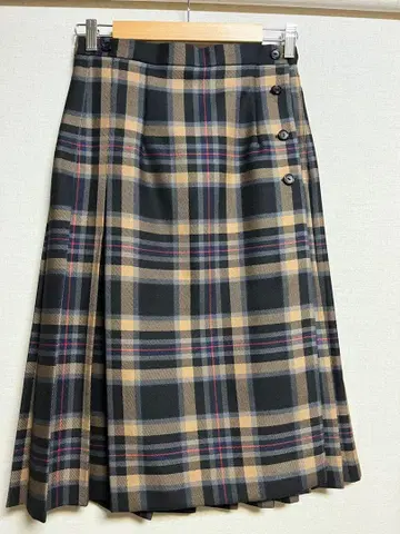 오닐 오브 더블린 체크 무늬 플리츠 스커트 무릎 기장