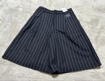 새상품 로이스크레용 큐롯 스트라이프 울 혼방