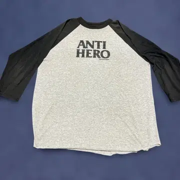 Y2K ANTIHERO 래글런 롱T