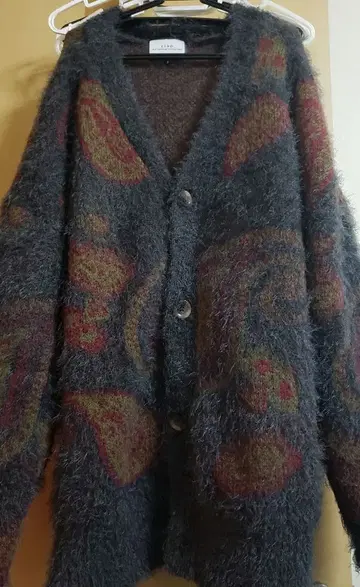 오버 사이즈 페이즐리 무늬 가디건