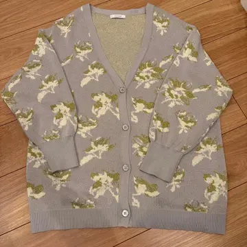 JEANASIS 꽃무늬 니트 가디건 그레이 계열