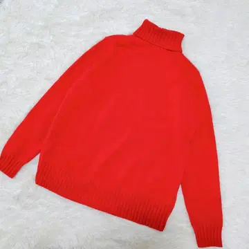 유니클로 +J 미들 게이지 캐시미어 블렌드 터틀넥 스웨터