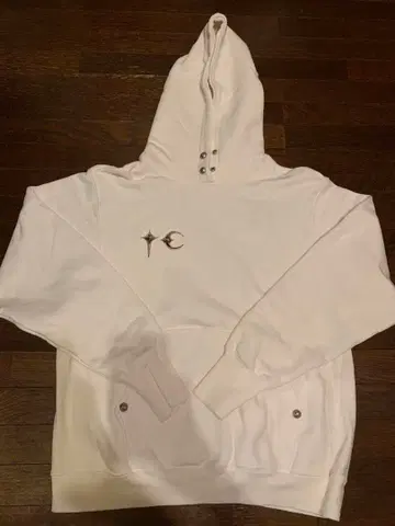 [ 새상품급 당일 배송 ] 사그 클럽 후드티 ( SIZE 1 )