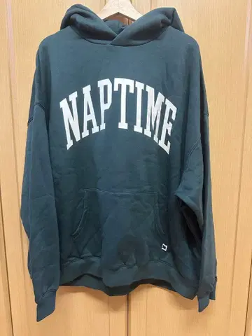 Naptime 2022 F/W collection 후드 부착 맨투맨