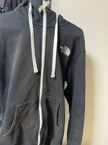 THE NORTH FACE 블랙 후드티 M 사이즈