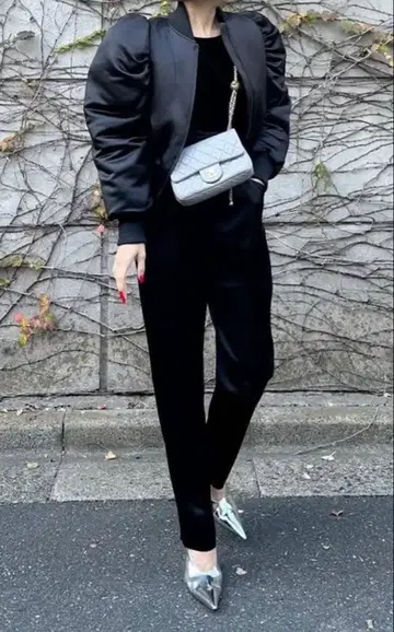 새상품급 cygne 포원 새틴 블루종 시뉴