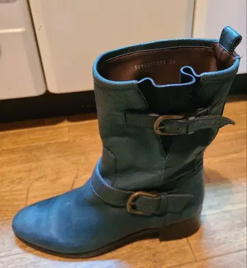 Au BANNISTER 엔지니어 부츠