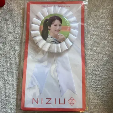 NiziU 아야카 뱃지 키링 뱃지 리본 로제트 캔뱃지